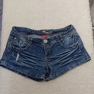 🎈 Almost Famous Jean Shorts